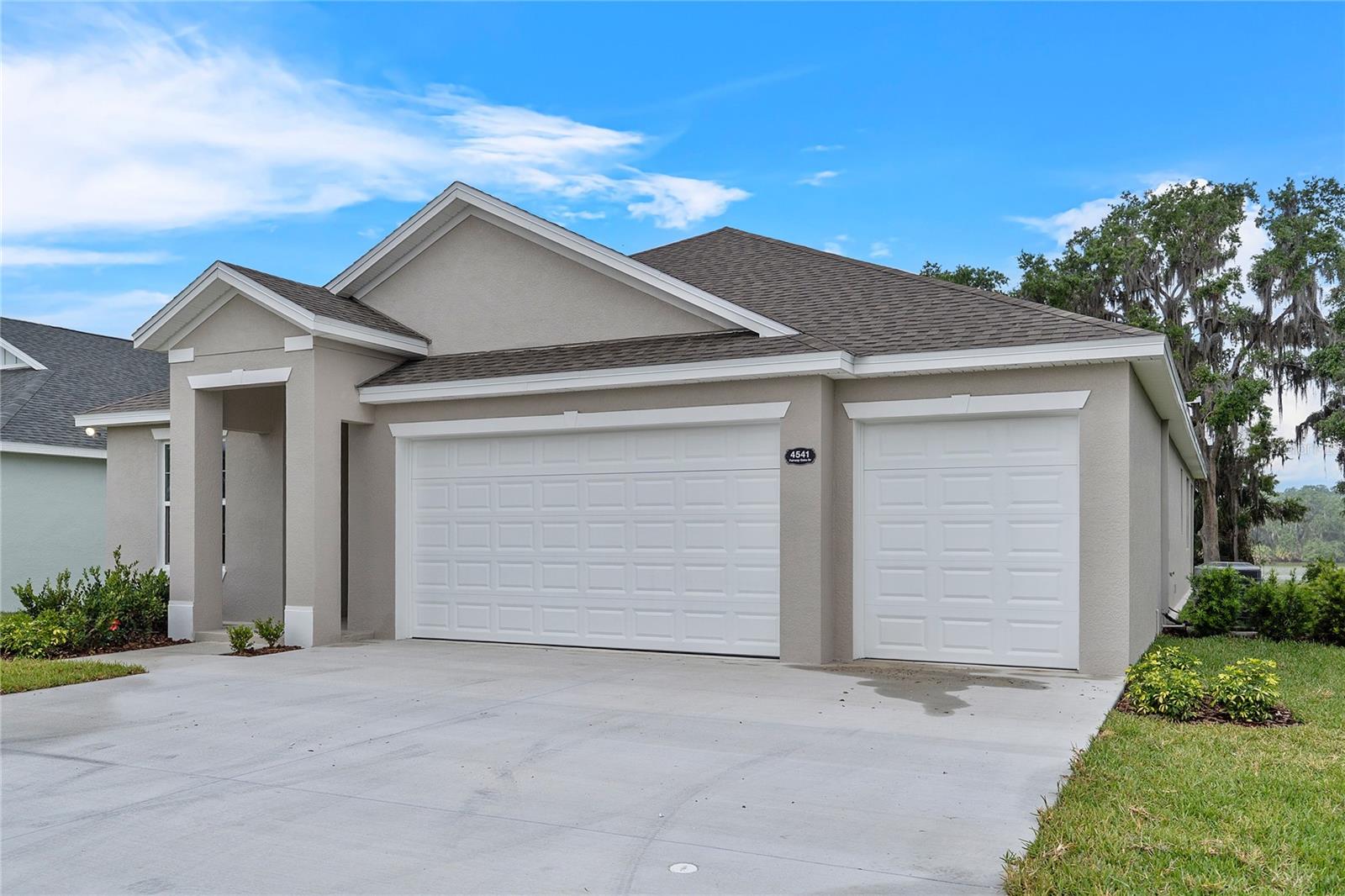 4541 FAIRWAY OAKS DRIVE