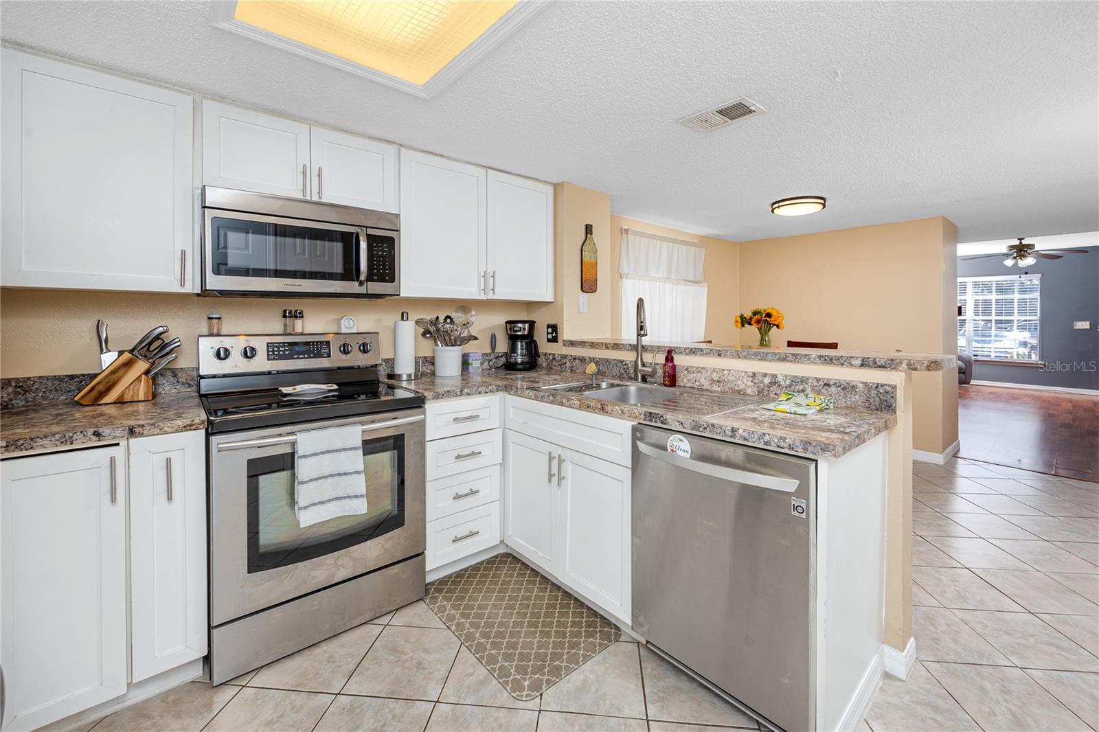 PINEBROOK ESTATES - Residential