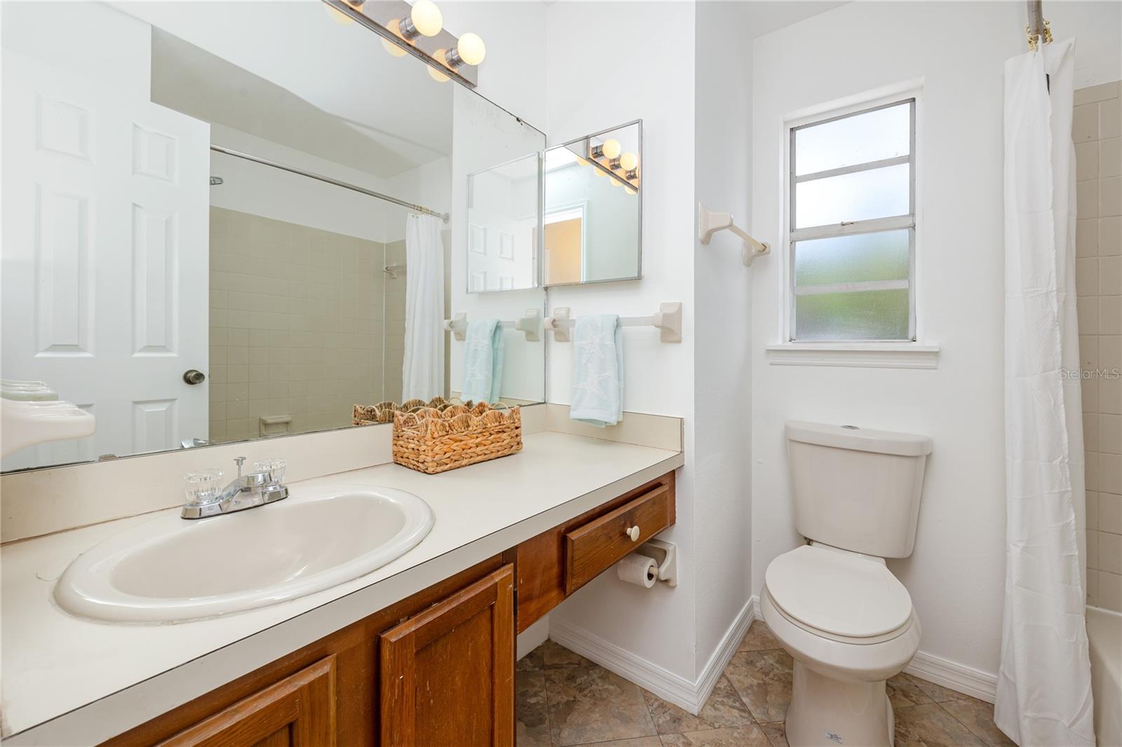 PINEBROOK ESTATES - Residential