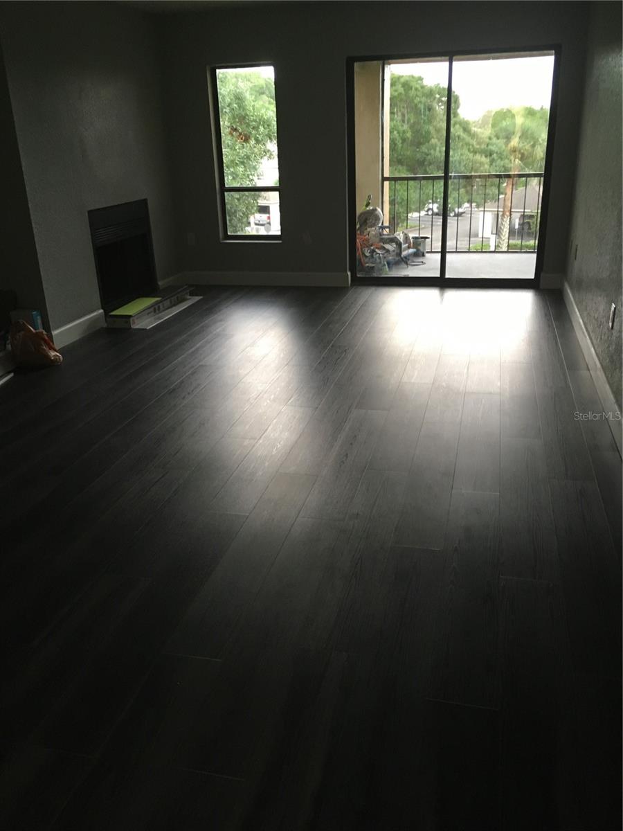 CRANES ROOST VILLAGE 7 - Residential Lease