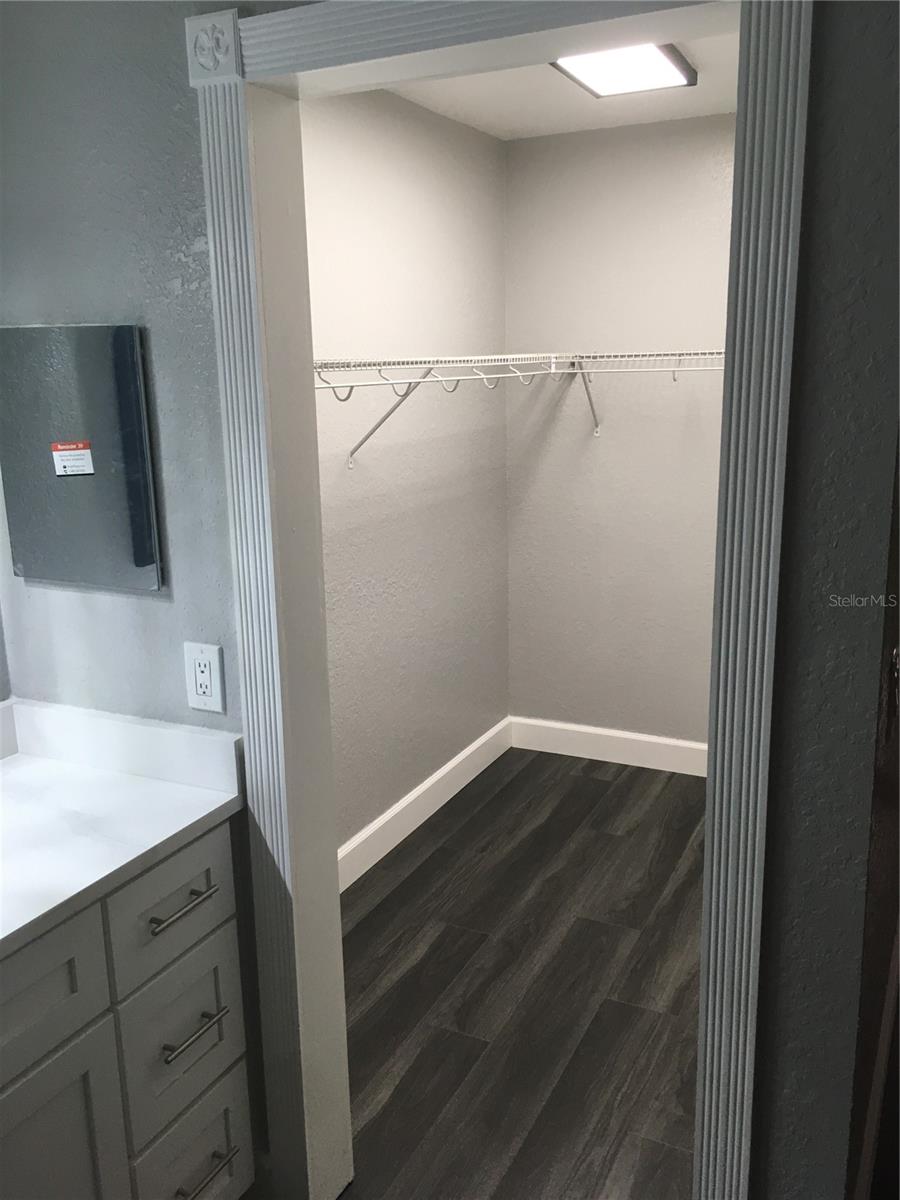 CRANES ROOST VILLAGE 7 - Residential Lease