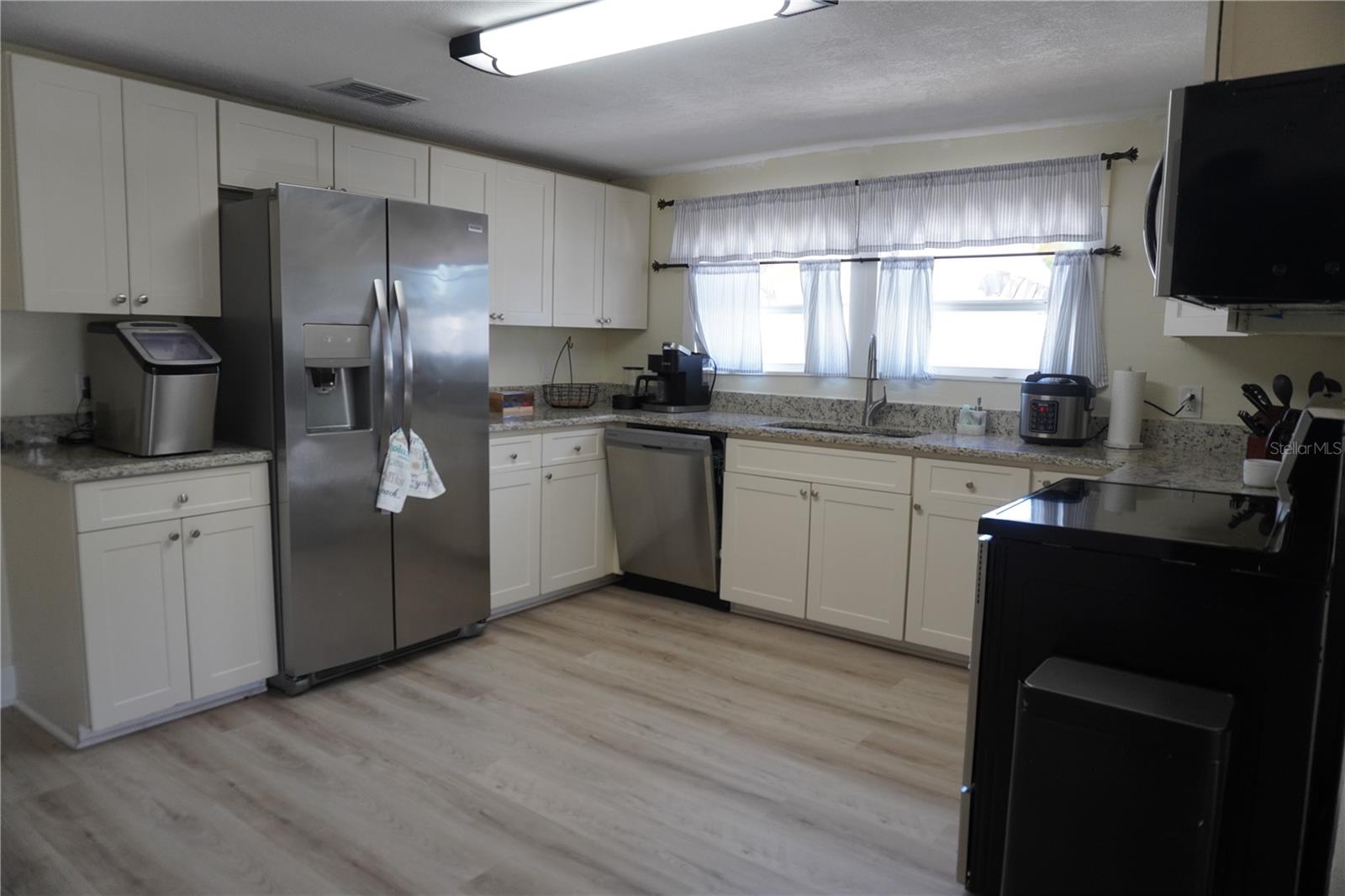 JACKSON HIGHLANDS - Residential