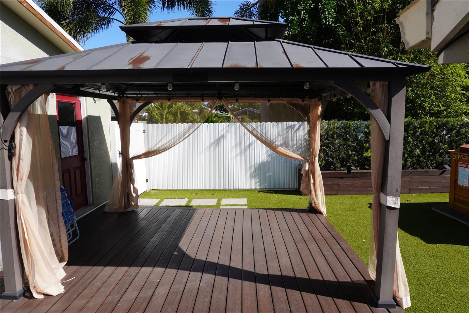 JACKSON HIGHLANDS - Residential