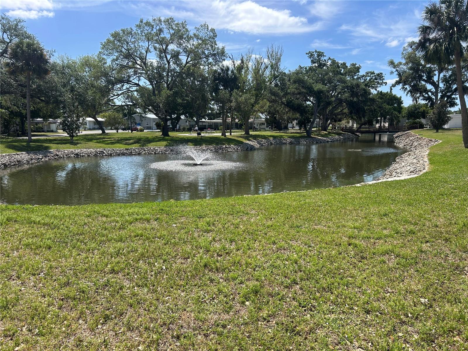 OAKWOOD MANOR - Residential