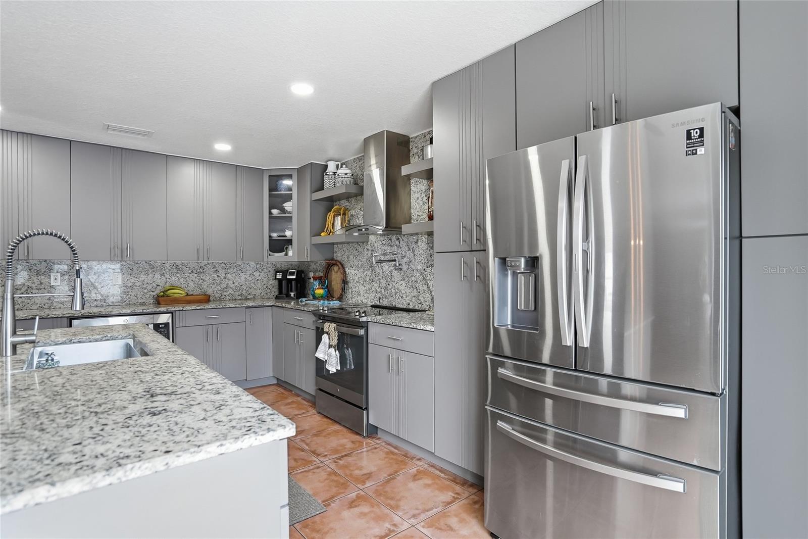 ASHLEY PINES - Residential