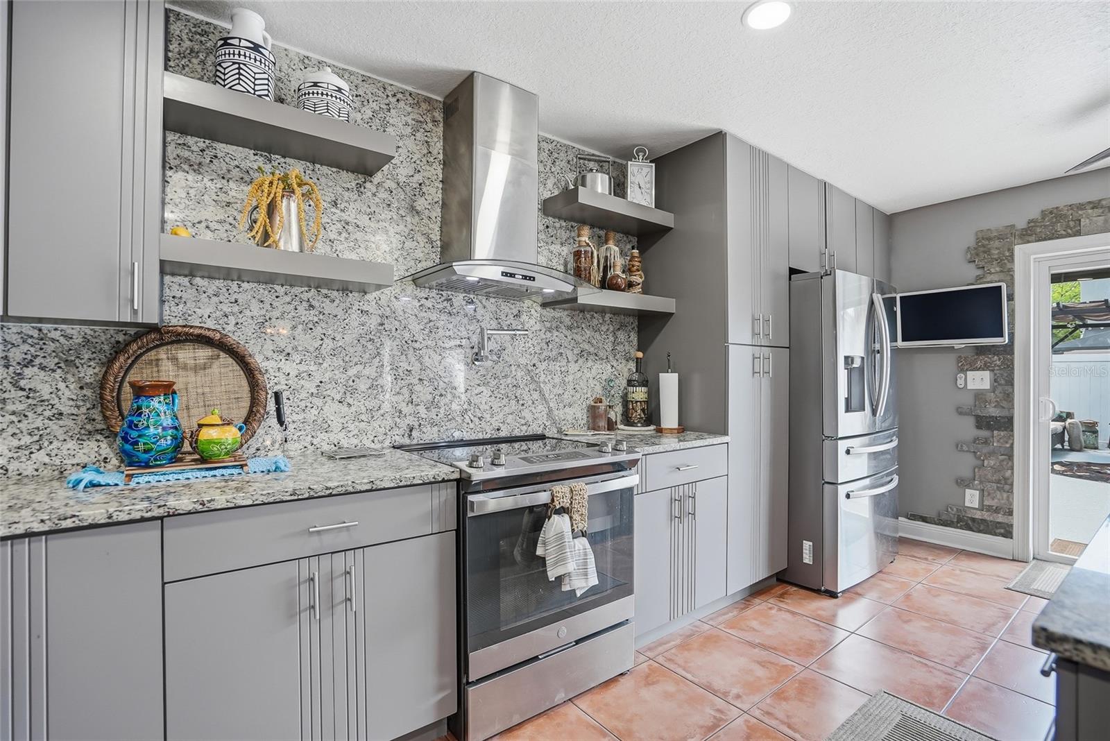 ASHLEY PINES - Residential