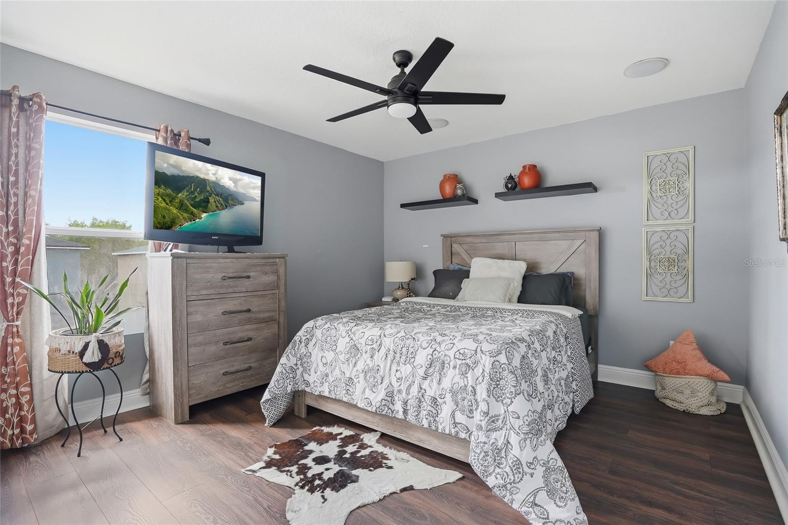 ASHLEY PINES - Residential