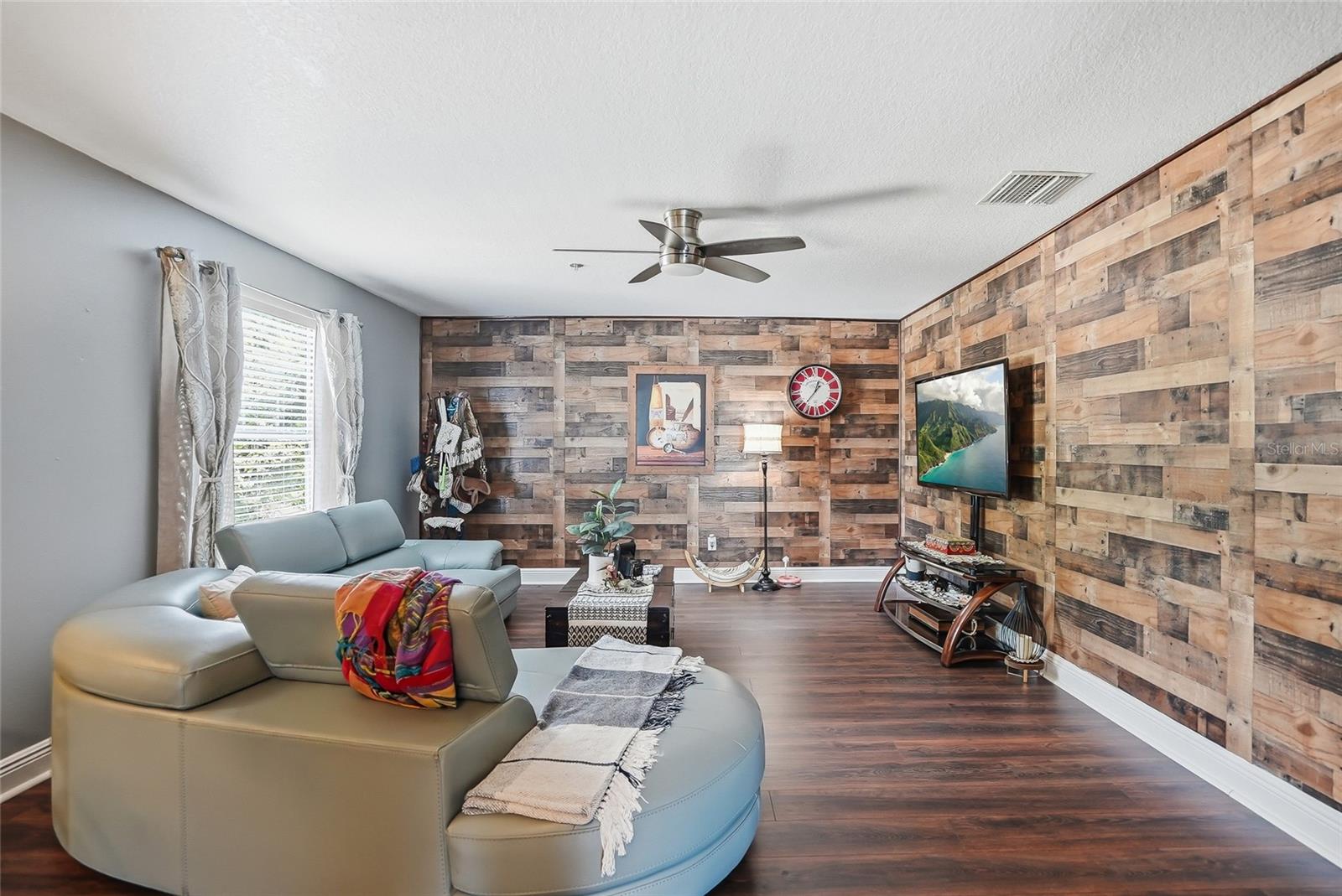 ASHLEY PINES - Residential