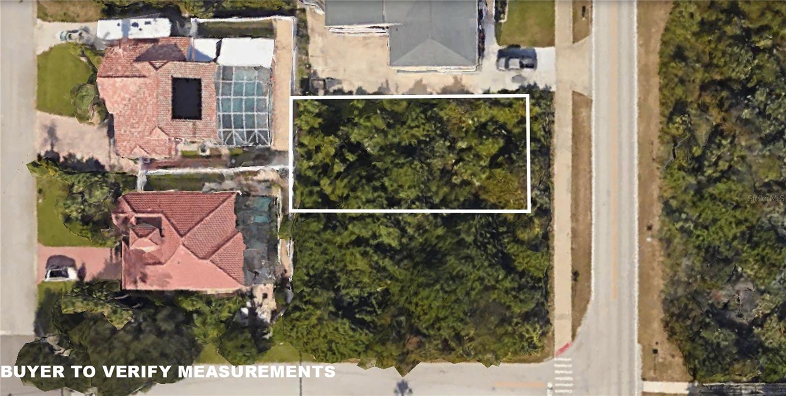 LIGHTHOUSE SHORES - Residential