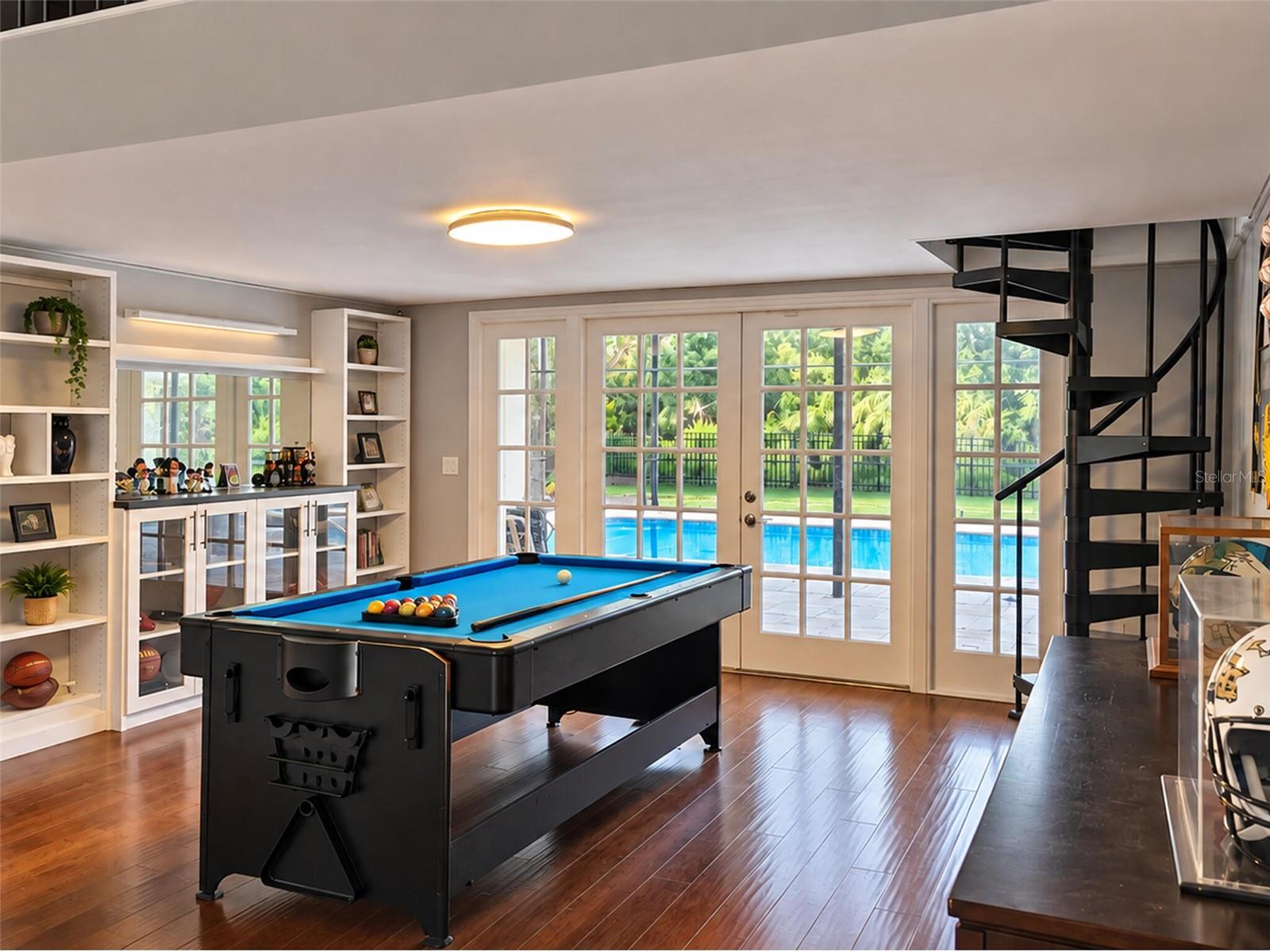 2986 CIELO CIRCLE N