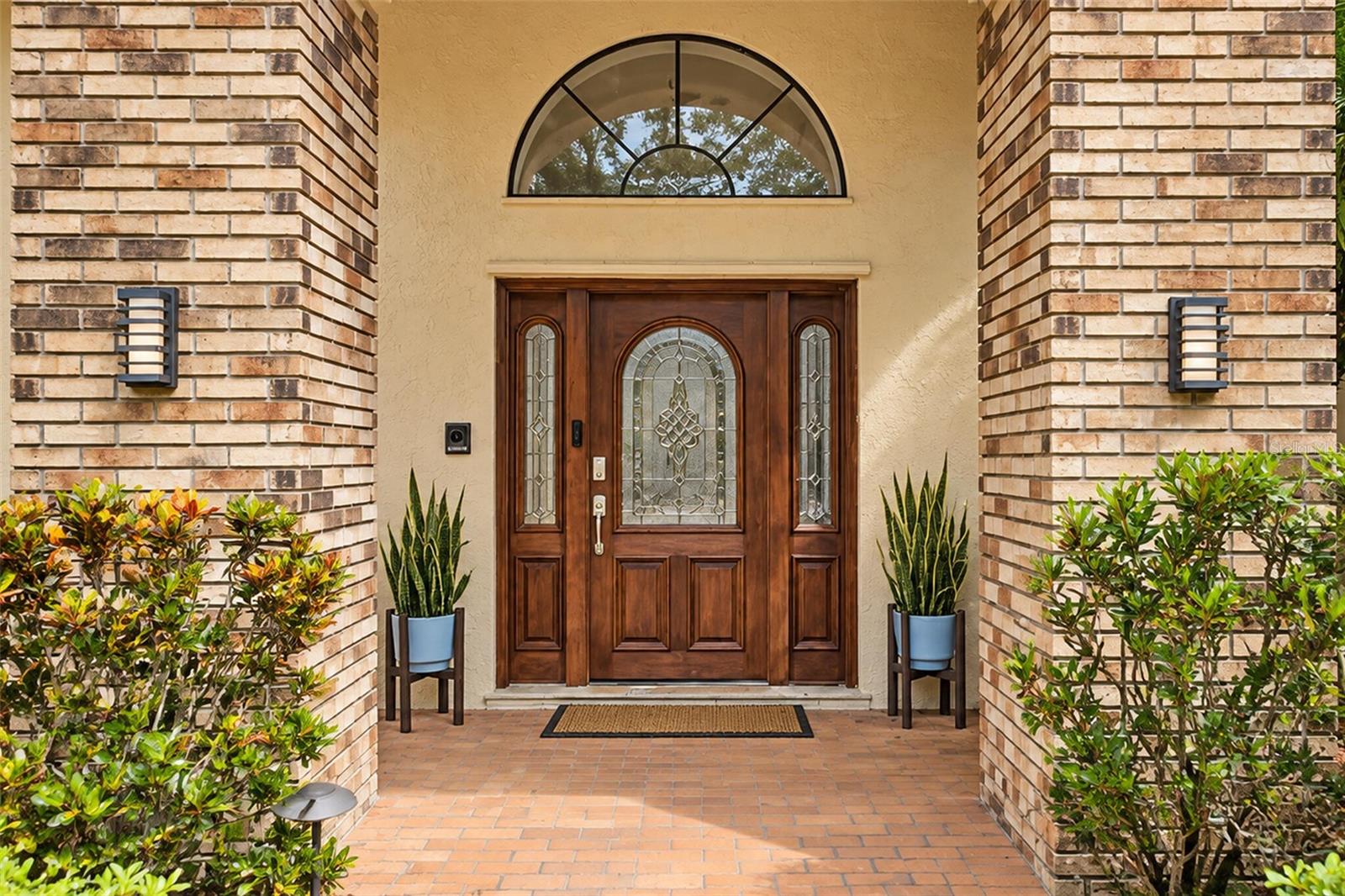 2986 CIELO CIRCLE N