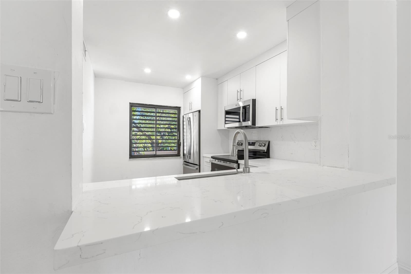 TARPON COVE CONDO - Residential