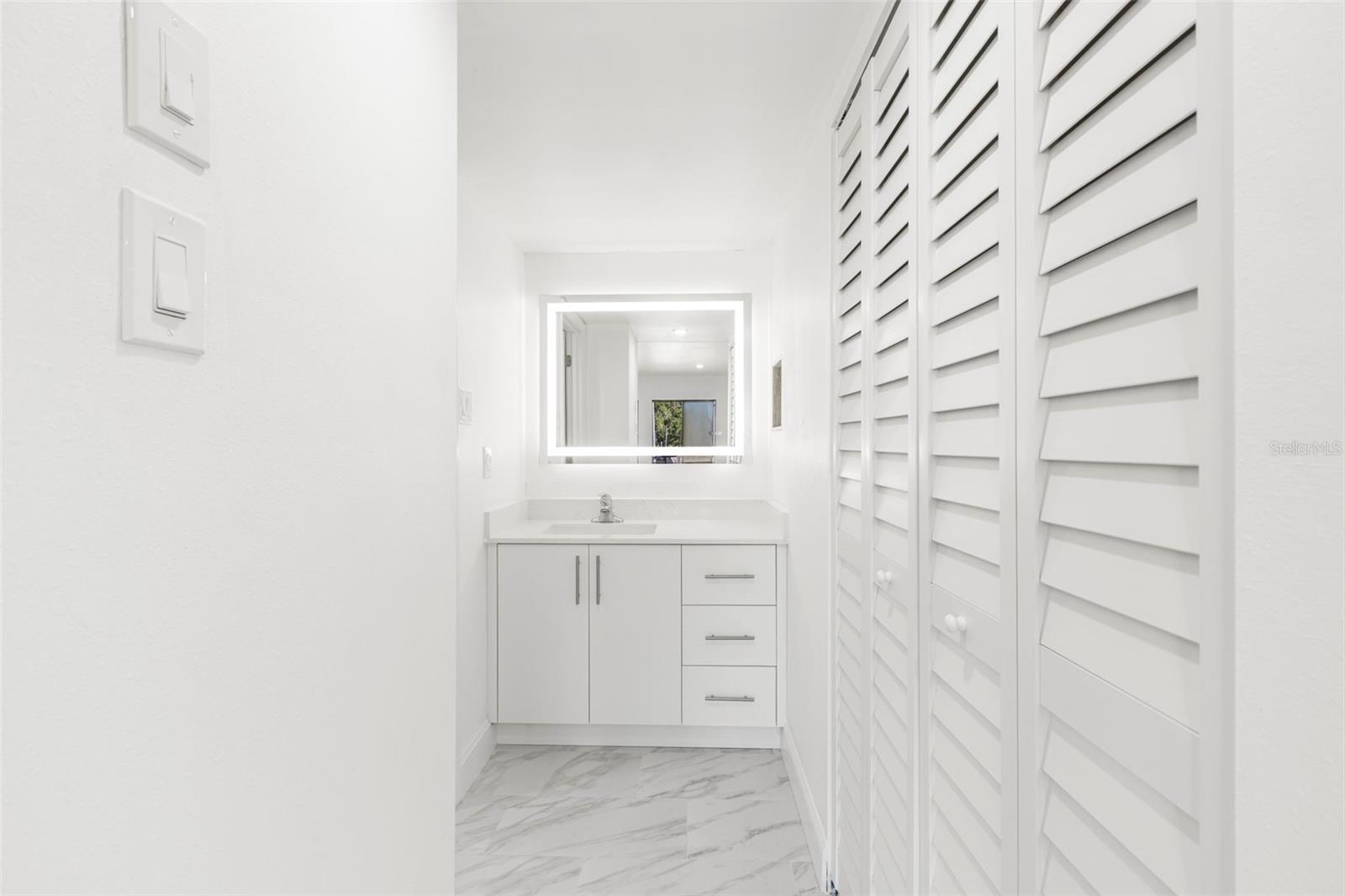 TARPON COVE CONDO - Residential