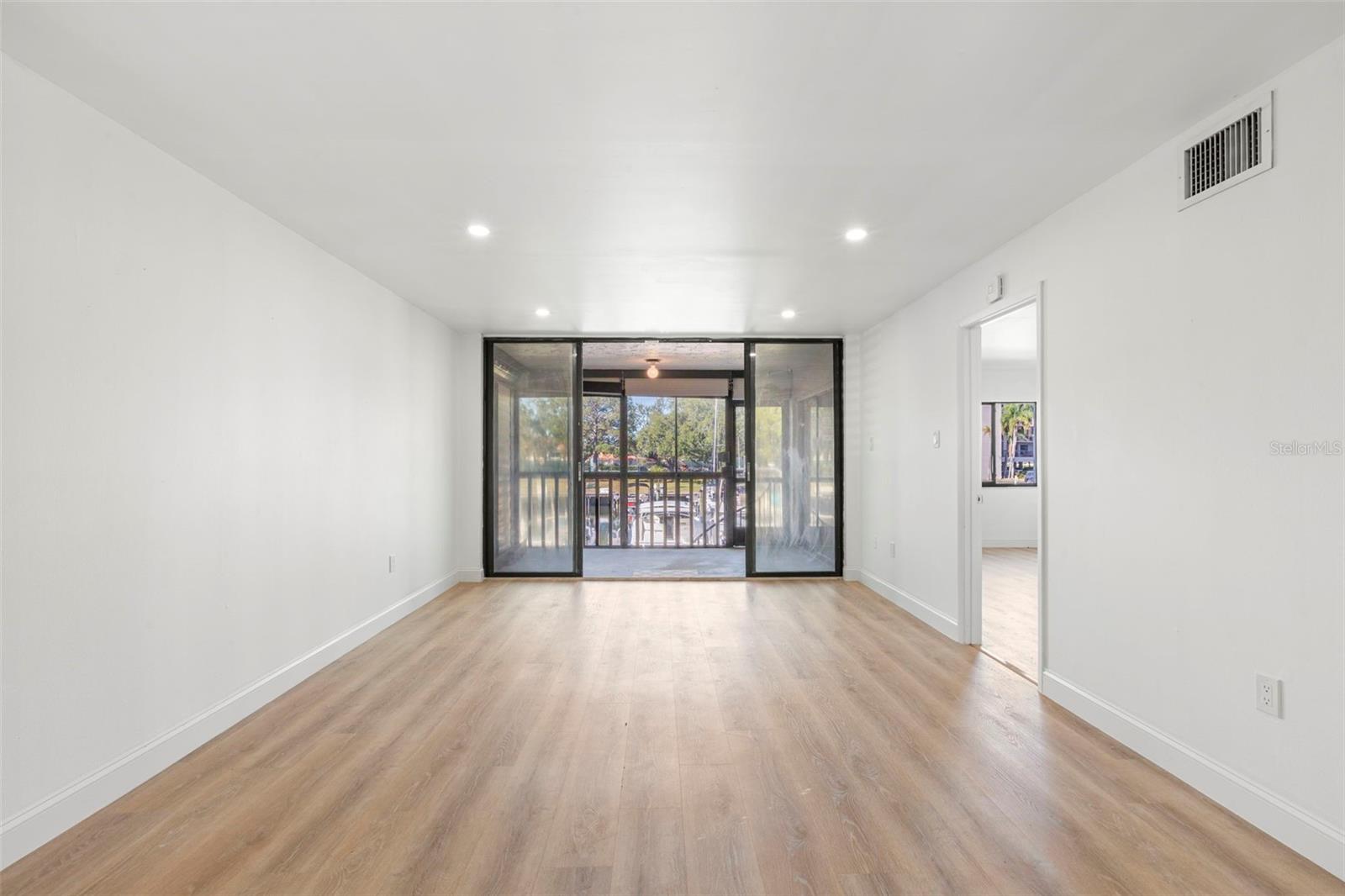 TARPON COVE CONDO - Residential