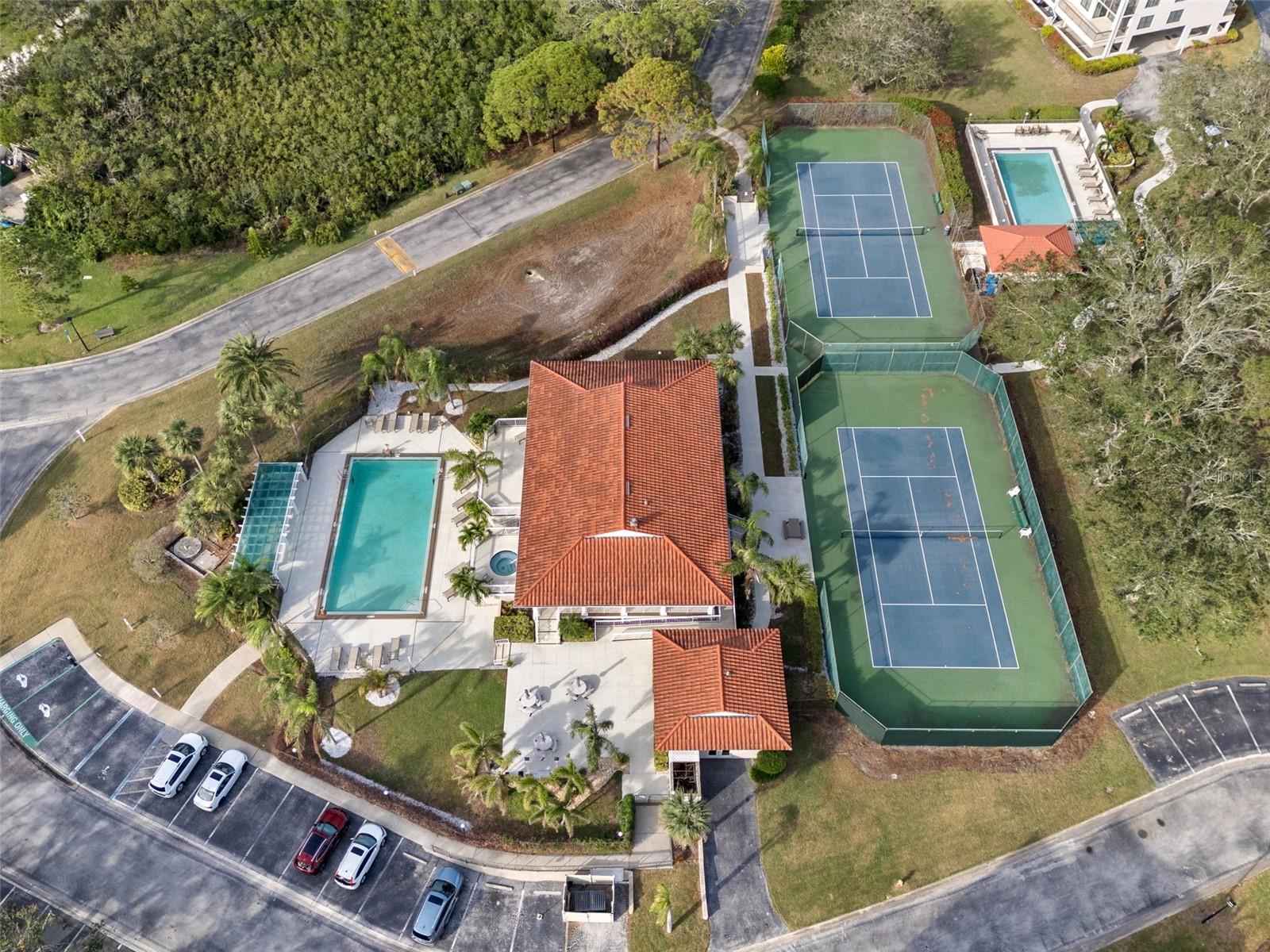 TARPON COVE CONDO - Residential