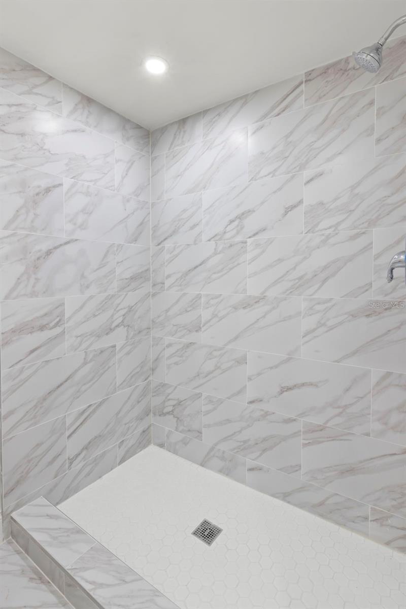 TARPON COVE CONDO - Residential