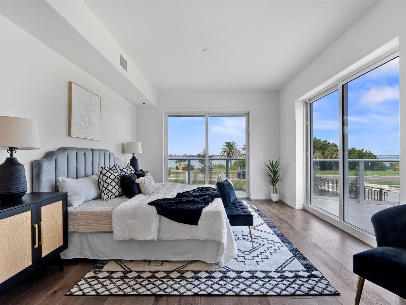 SERENA BY THE SEA CONDO - Residential