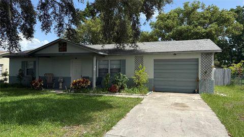 Photo of 430 Short Drive, Kissimmee, FL 34759 (MLS # S5129305)