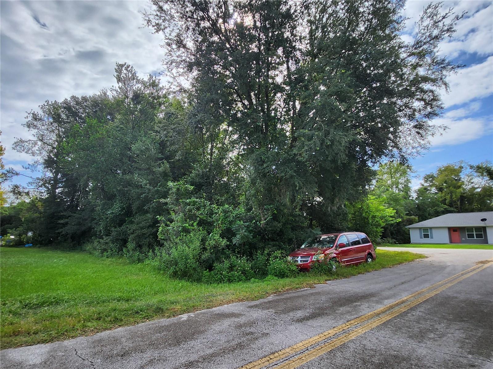 BELLEVIEW HEIGHTS ESTATE - Land