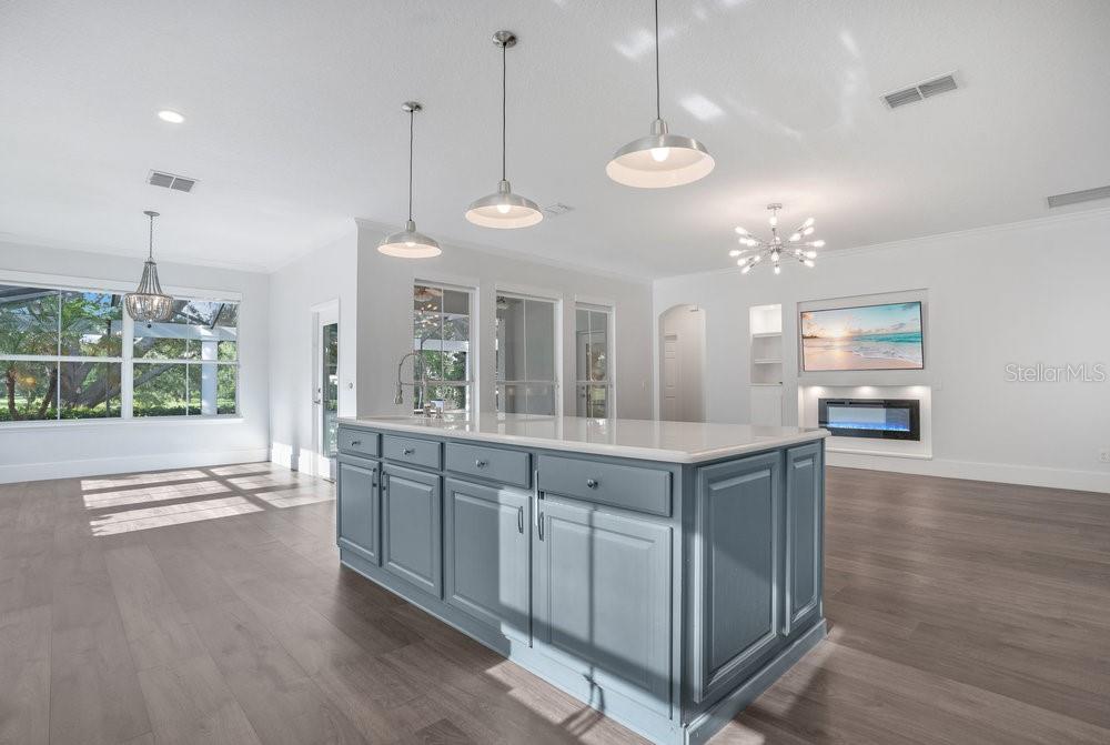 KEENES POINTE UNIT 1 - Residential Lease