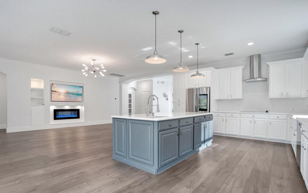 KEENES POINTE UNIT 1 - Residential Lease