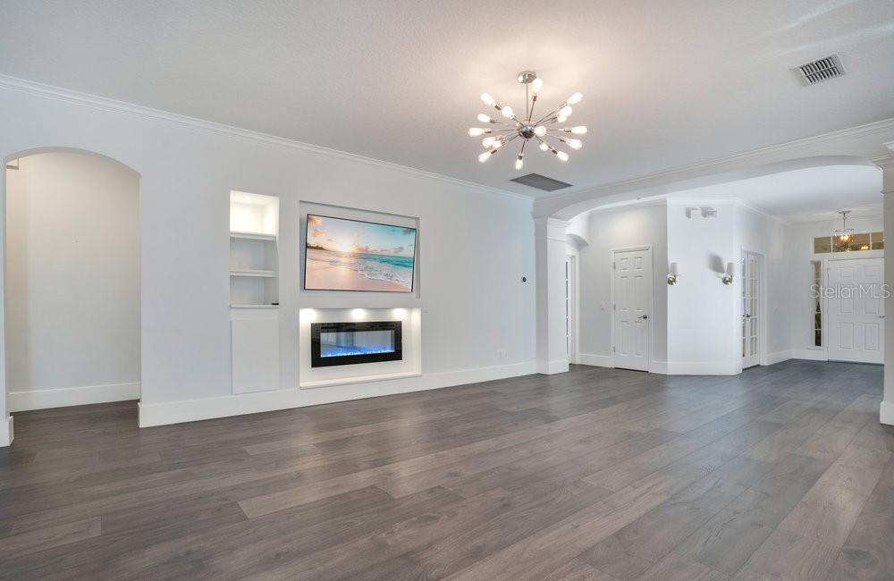 KEENES POINTE UNIT 1 - Residential Lease