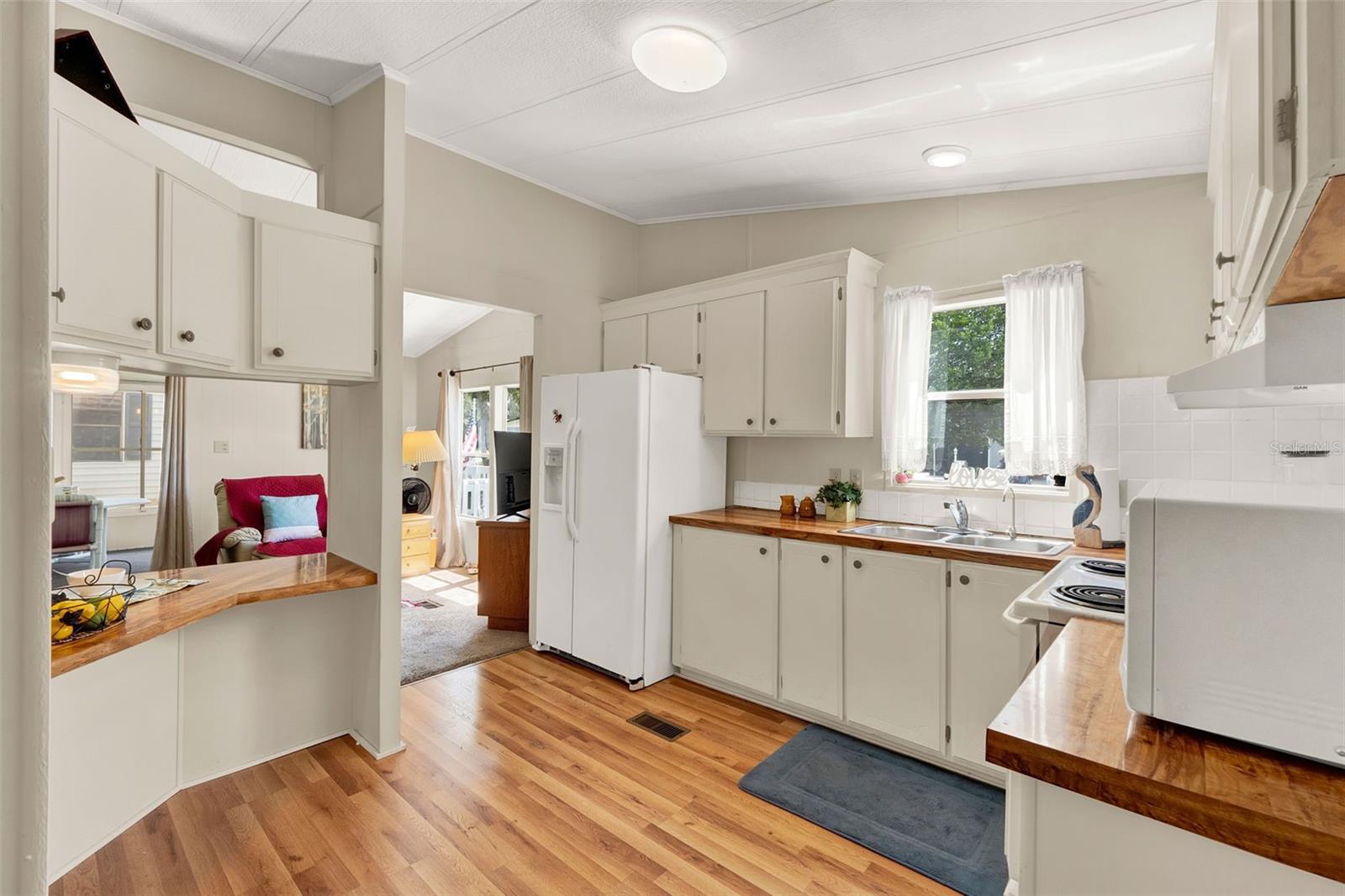ORANGE BLOSSOM GARDENS UNIT 03-1B - Residential