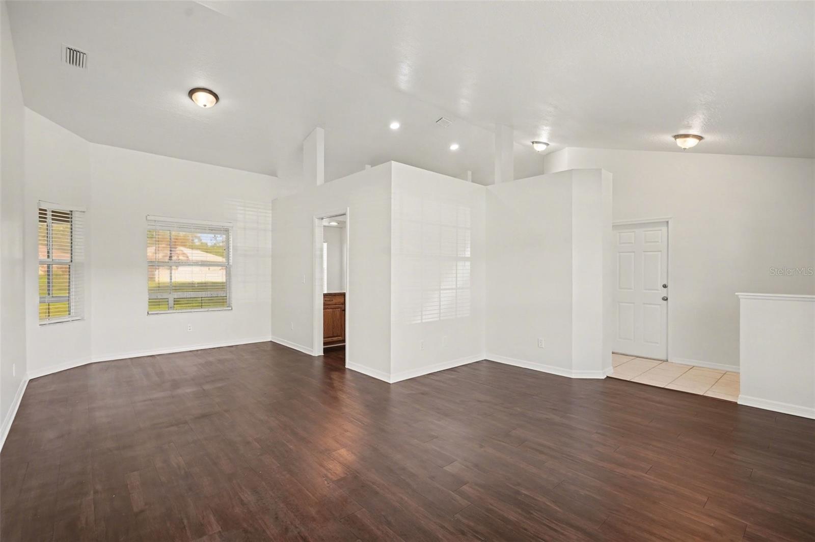 PARKWAY MEADOWS PHASE 1 B - Residential