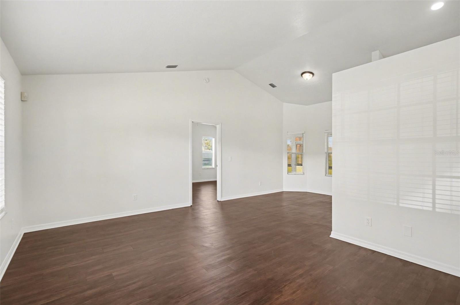 PARKWAY MEADOWS PHASE 1 B - Residential