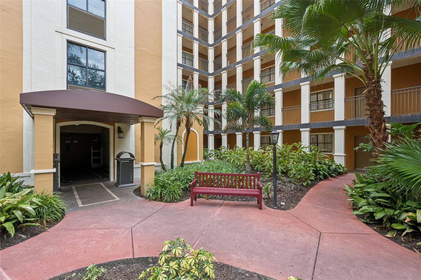 12538 FLORIDAYS RESORT DRIVE 109C