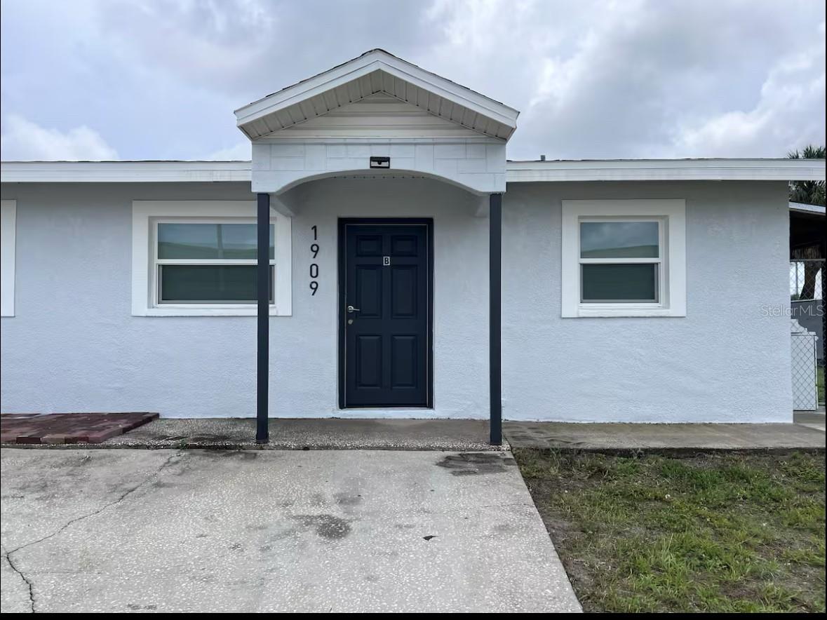 Investment Property with options for further development. Duplex with 2 bedrooms and one bath on each side. Property is also zoned commercial. Located near downtown and the airport.