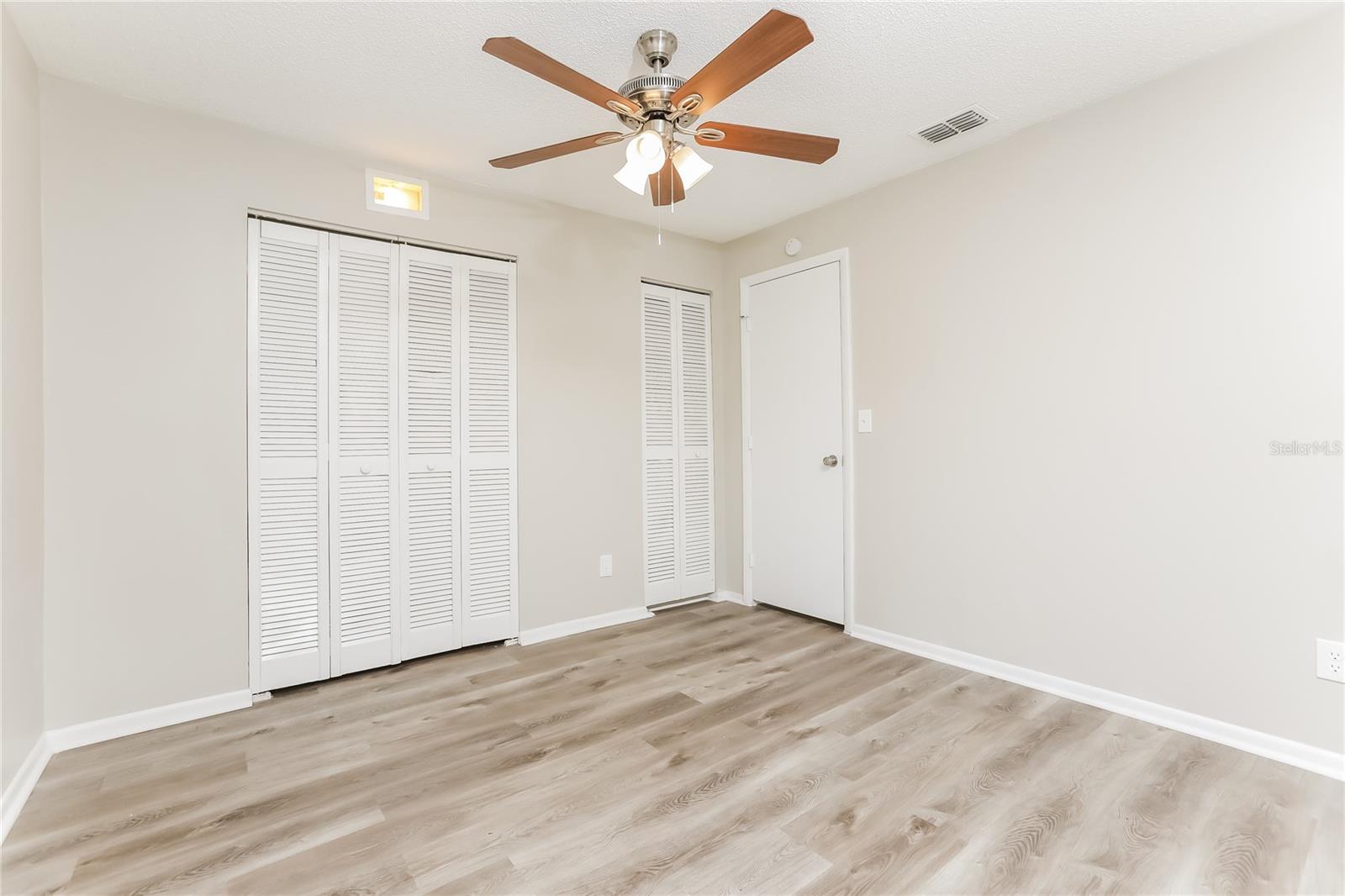 CRESTLAND EST - Residential Lease