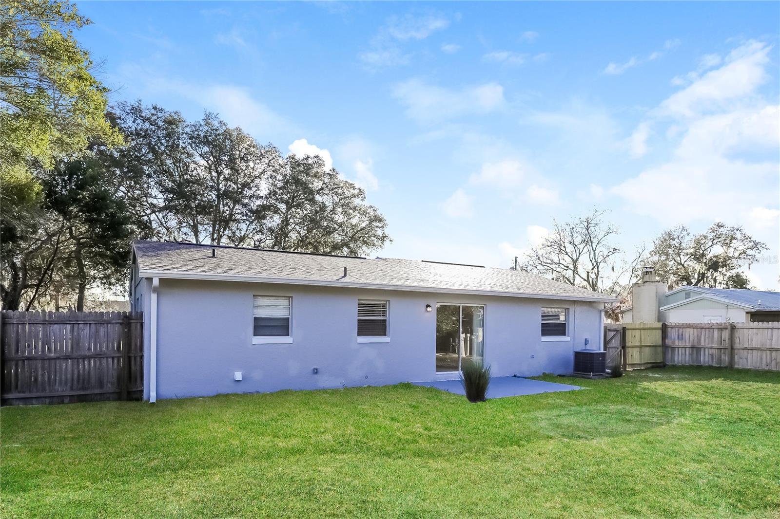 CRESTLAND EST - Residential Lease