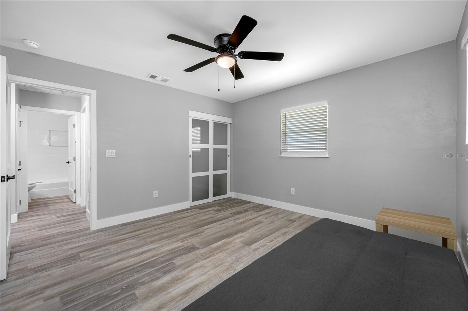 ST PETERSBURG BEACH REP - Residential