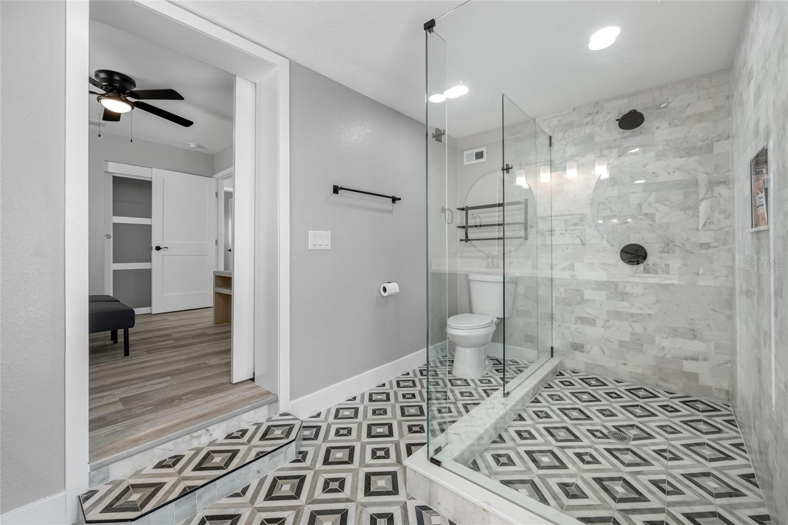 ST PETERSBURG BEACH REP - Residential