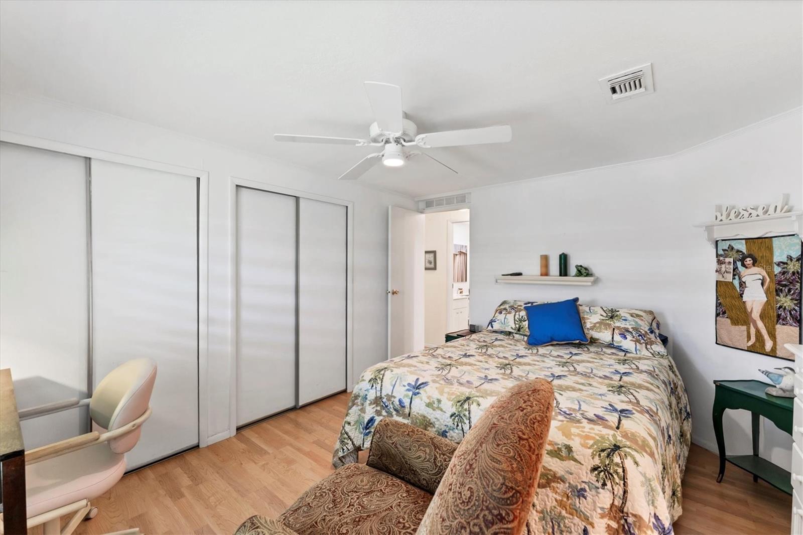 TANGERINE WOODS - Residential