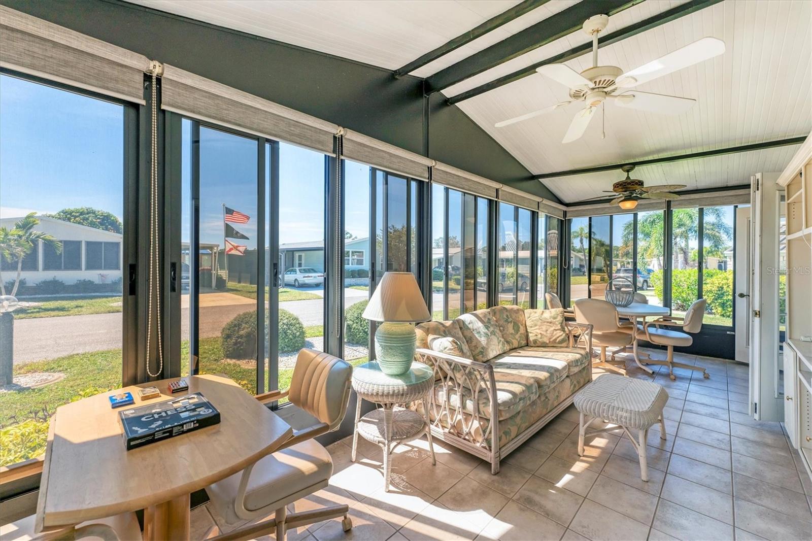 TANGERINE WOODS - Residential