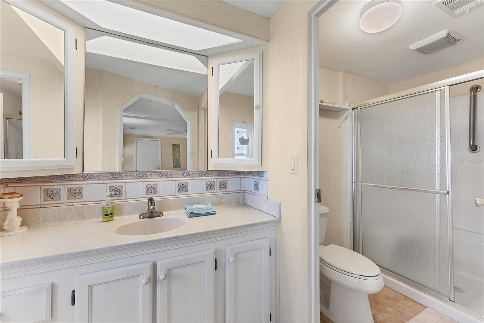 TANGERINE WOODS - Residential