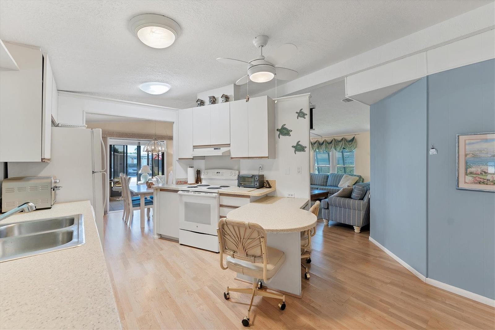 TANGERINE WOODS - Residential