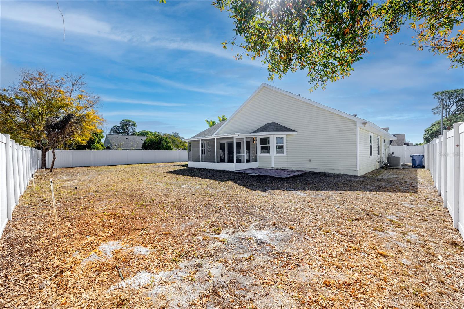 LAKEWOOD SHORES SUB - Residential