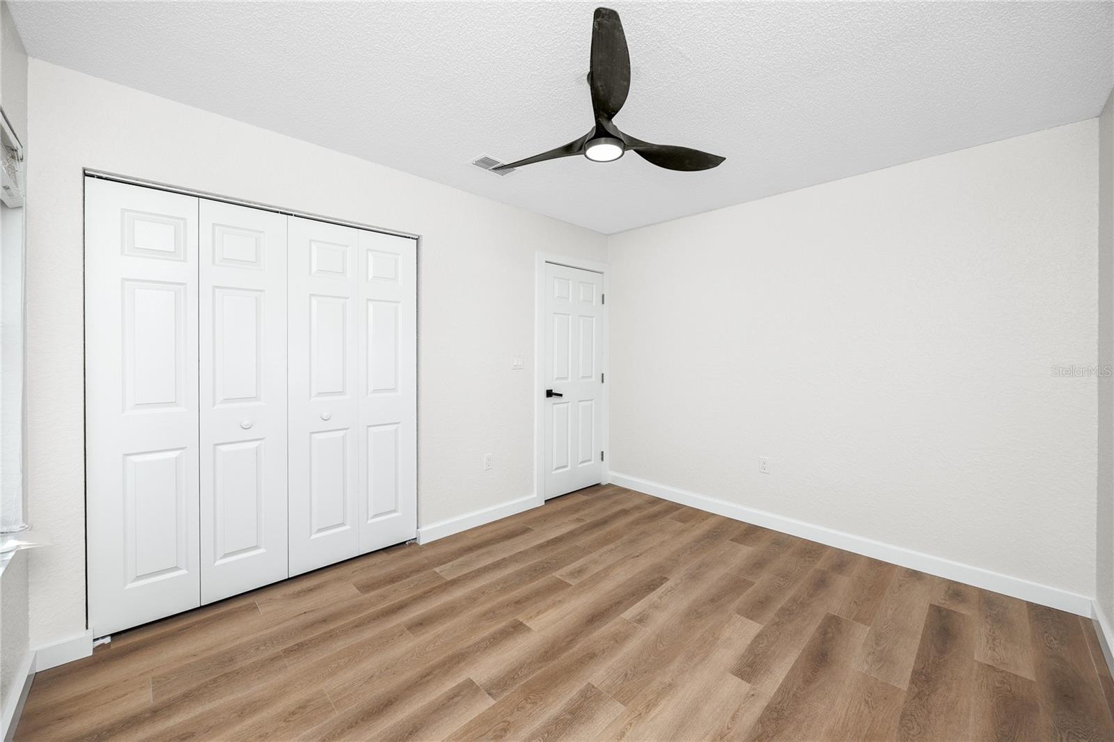 LAKEWOOD SHORES SUB - Residential