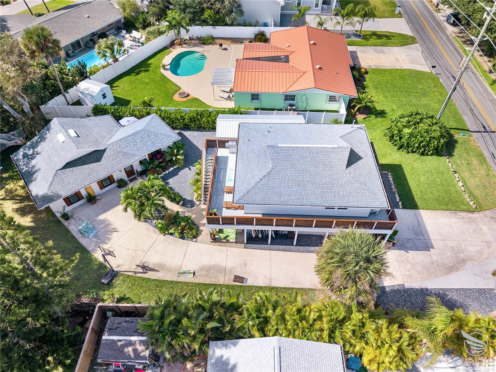 4640 SAXON DRIVE