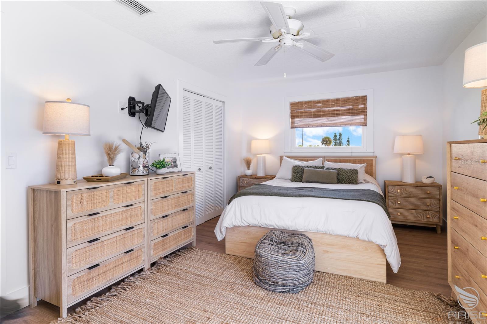 SILVER SAND SANDS SEC C - Residential