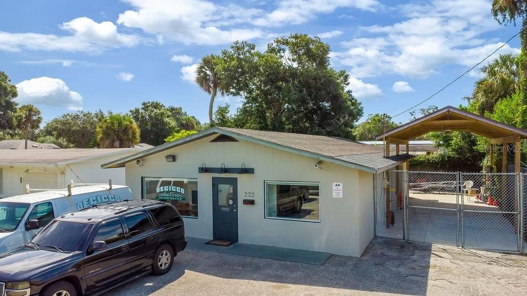 Photo of 222 Hernandez Avenue, Ormond Beach, FL 32174 (MLS # V4942942)