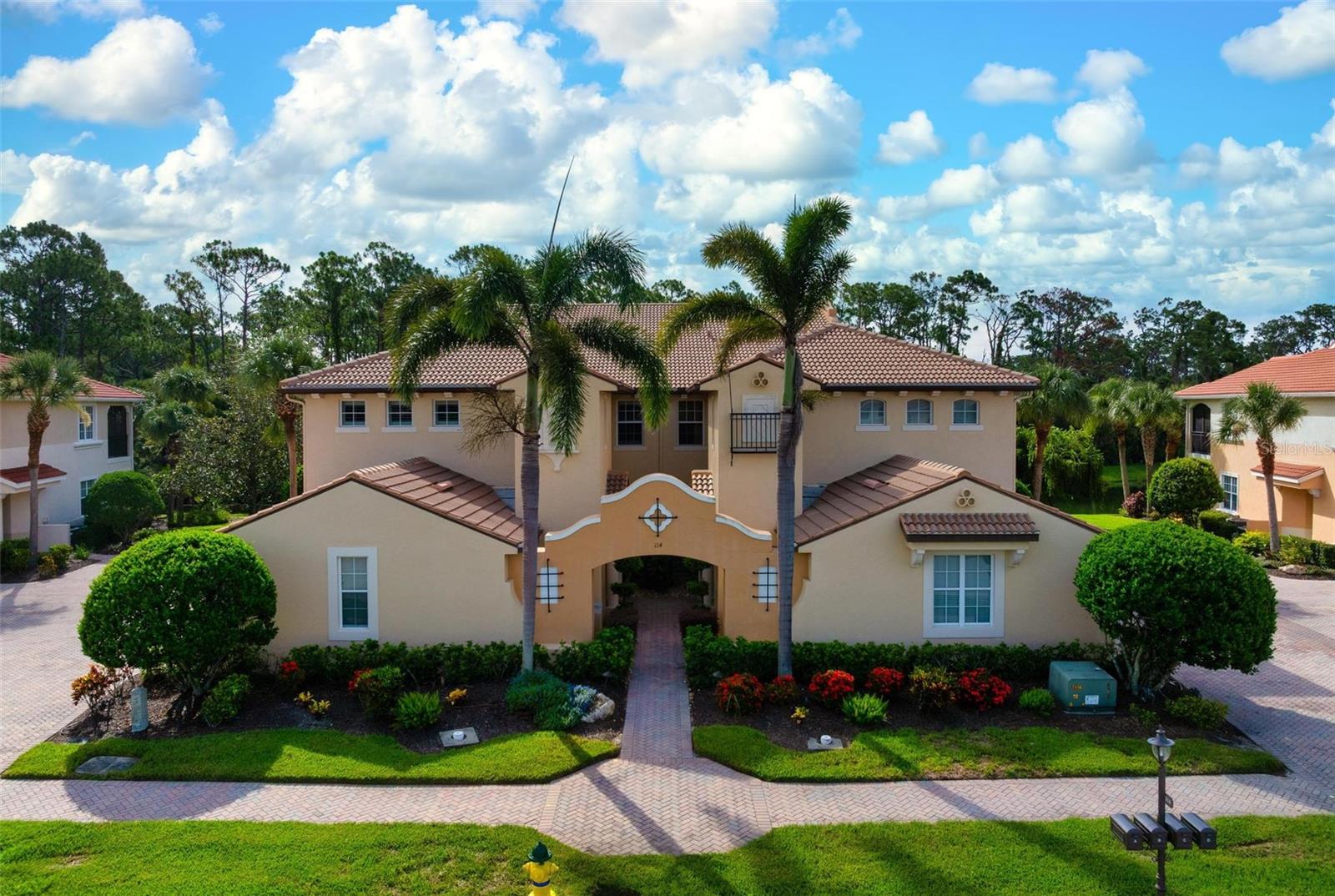 114 BELLA VISTA TERRACE 6C