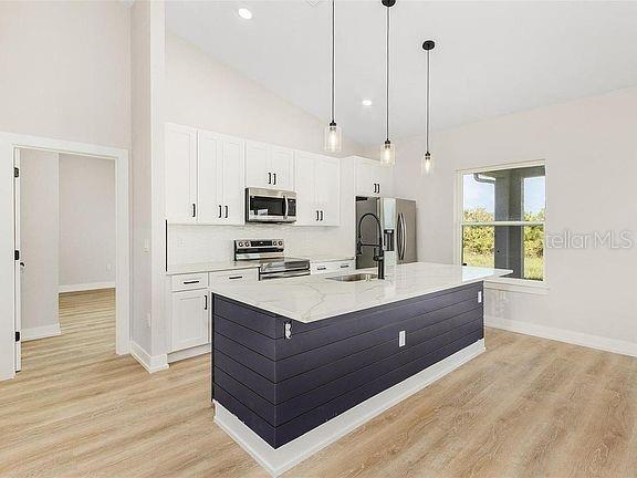 PORT CHARLOTTE SEC 078 - Residential Lease