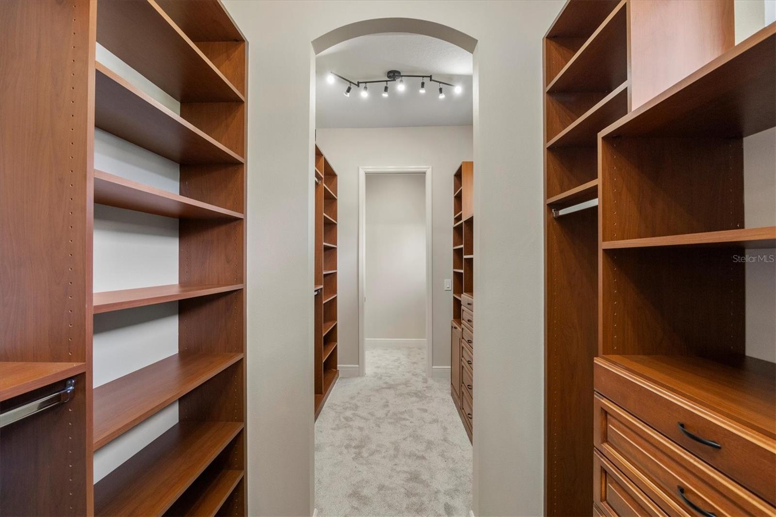 LAKEWOOD RANCH COUNTRY CLUB VILLAGE DD 1&2 - Residential