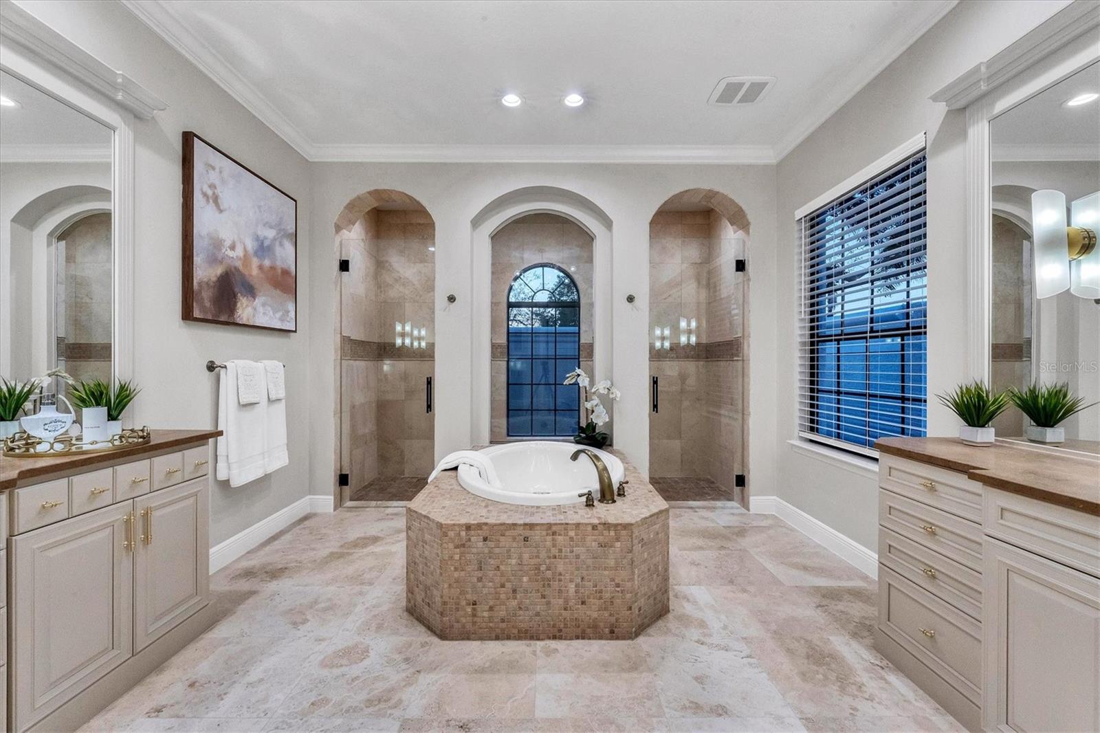 LAKEWOOD RANCH COUNTRY CLUB VILLAGE DD 1&2 - Residential