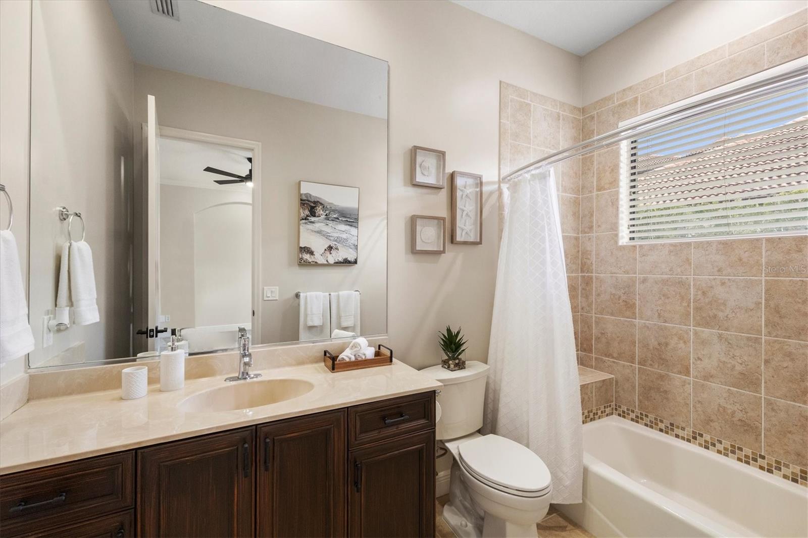 LAKEWOOD RANCH COUNTRY CLUB VILLAGE DD 1&2 - Residential