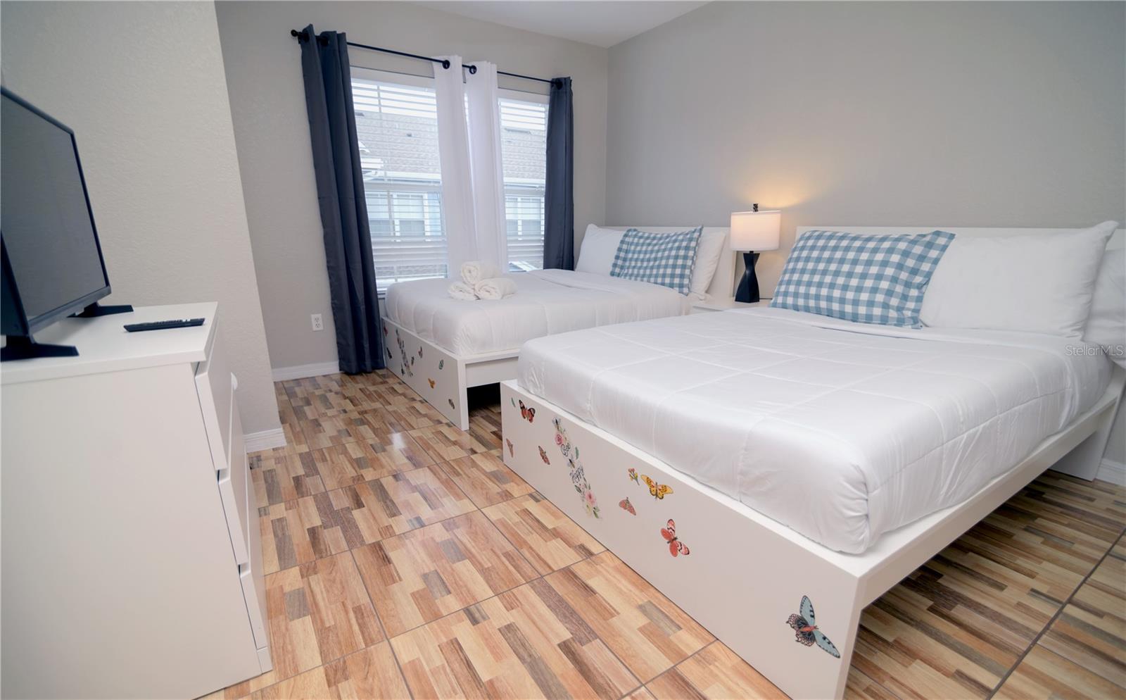 VENETIAN BAY VILLAGE PH 01 - Residential Lease